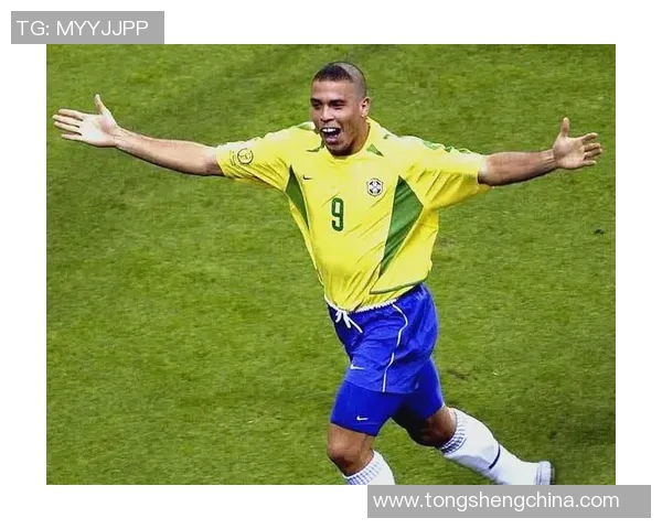 爱德生足球明星的传奇旅程与辉煌成就揭秘